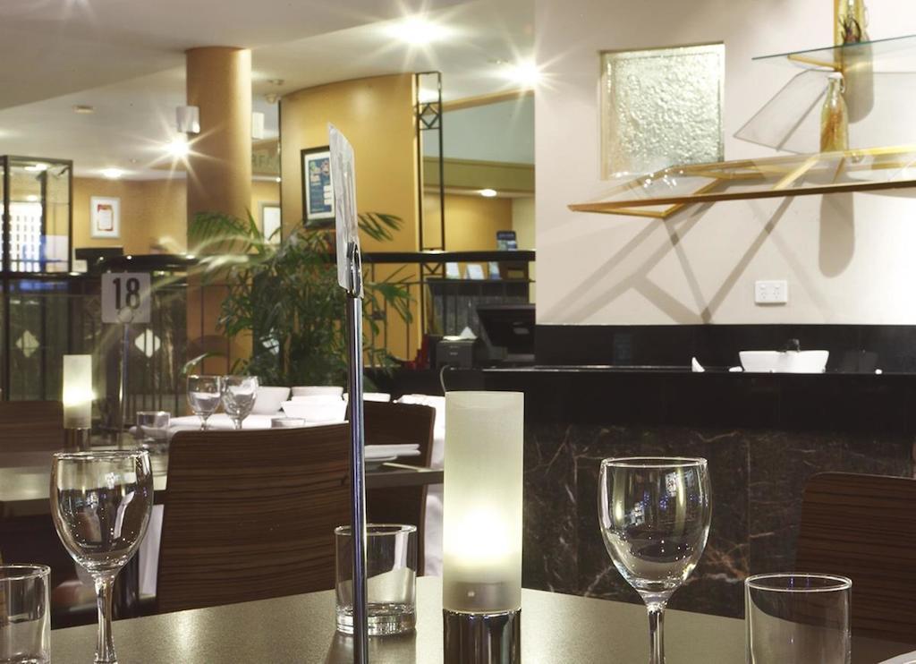 Ibis Styles Camberra Exterior foto